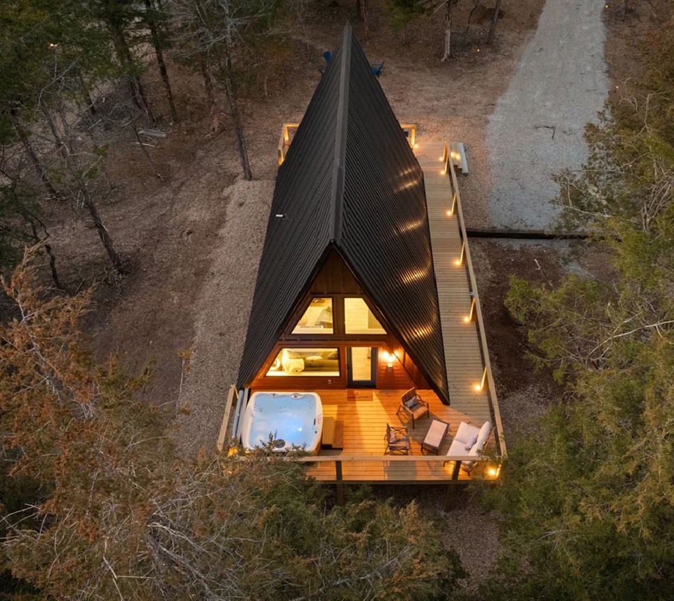 Vista 3 cabin exterior